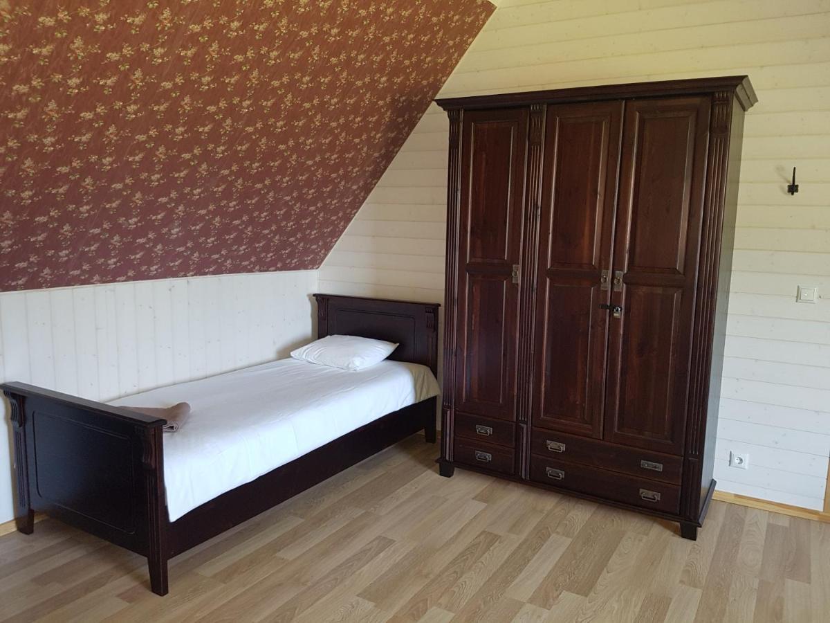 Risti Kodumajutus Apartment Lemsi ภายนอก รูปภาพ