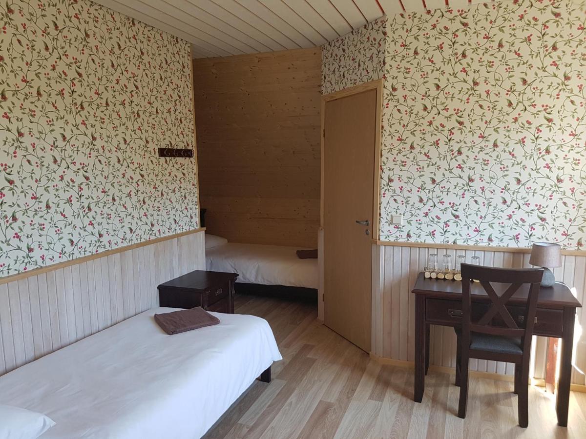 Risti Kodumajutus Apartment Lemsi ภายนอก รูปภาพ