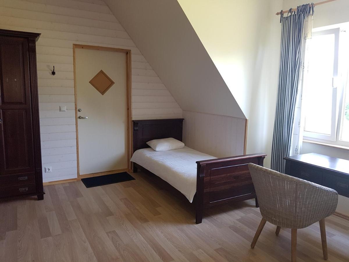 Risti Kodumajutus Apartment Lemsi ภายนอก รูปภาพ